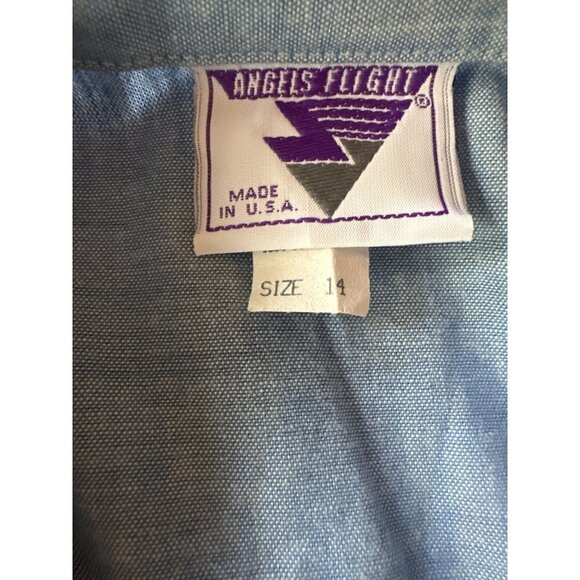 Vintage 1980s Angels Flight Blue Chambray Long Sleeve Woman Shirt Pocket Patch 1 - Picture 3 of 6